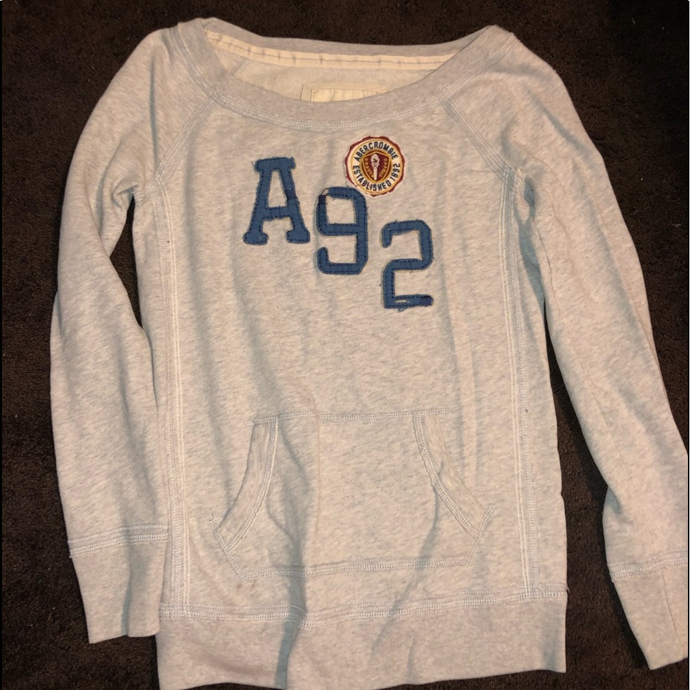 Abercrombie Off the shoulder sweatshirt